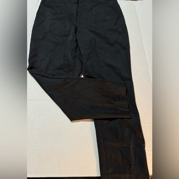 White House Black Market Pants - White House Black Market slim crop ankle.